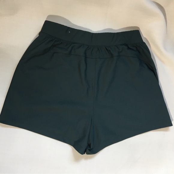 Old Navy Active Power Soft High Rise Go Dry Shorts‎ - Picture 2 of 6